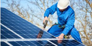 Installation Maintenance Panneaux Solaires Photovoltaïques à Parigny